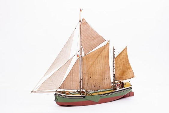 Billing Boats 1:67 Will Everard -Wooden hull