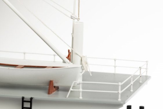 Billing Boats 1:50 Hoga Pearl Harbor Tugboat -Wooden hull