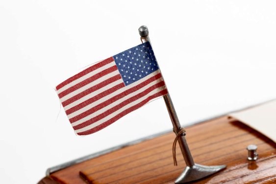 Billing Boats 1:15 PHANTOM @ -Wooden hull