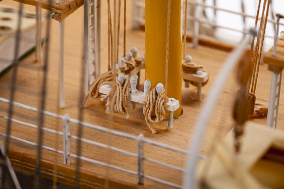 Billing Boats 1:100 Esmeralda Special Edition  -Wooden hull