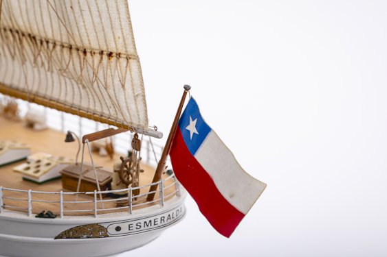 Billing Boats 1:100 Esmeralda Special Edition  -Wooden hull