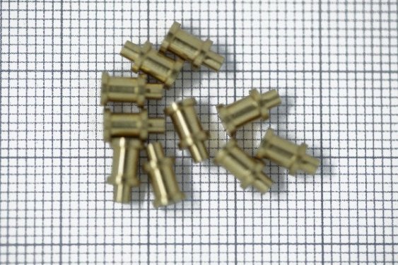 Billing Boats PULLERT 4X7MM /10