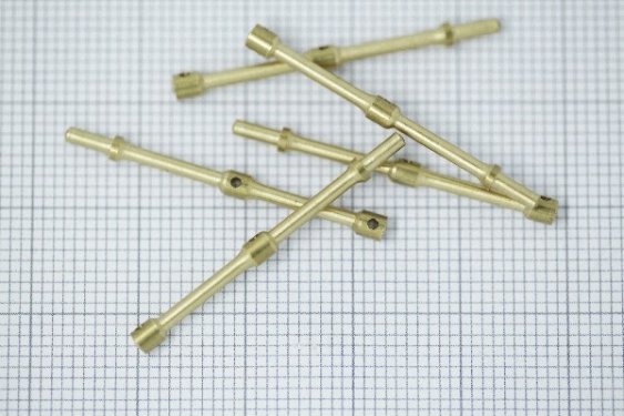 Billing Boats GELÆNDERSTØTTE 30MM 2H /5